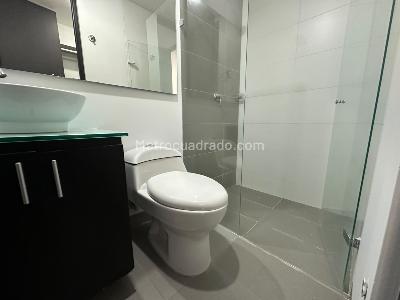 Apartamento de 3 alcobas en arriendo en Loma De Las Brujas, Envigado, 150 m² · foto 7 de 20