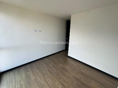 Apartamento de 3 alcobas en arriendo en Loma De Las Brujas, Envigado, 150 m² · foto 12 de 20