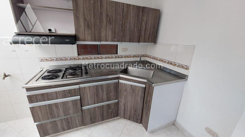 Acogedor Apartamento de 3 Habitaciones en Arriendo en Caldas - 3