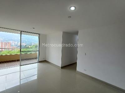 Apartamento de 3 alcobas en arriendo en Las Antillas, Envigado, 79 m² · foto 5 de 19