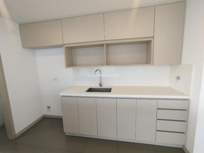 Spacious 3BR Apartment in Las Palmas M - 4