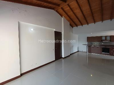 Apartamento de 3 alcobas en arriendo en La Inmaculada, Envigado, 88 m² · foto 10 de 20