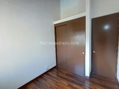 Apartamento de 3 alcobas en arriendo en La Inmaculada, Envigado, 88 m² · foto 14 de 20