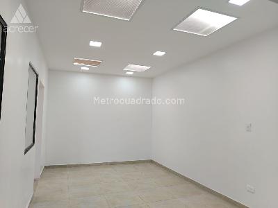 Casa de 5 alcobas en arriendo en San Nicolas, Bogotá, 495 m² · foto 6 de 17