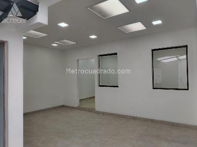 Casa de 5 alcobas en arriendo en San Nicolas, Bogotá, 495 m² · foto 8 de 17