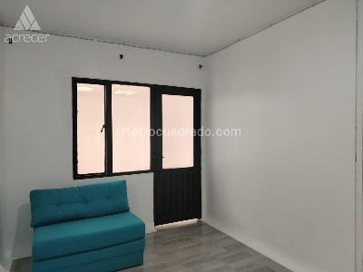 Casa de 5 alcobas en arriendo en San Nicolas, Bogotá, 495 m² · foto 9 de 17