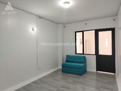 Casa de 5 alcobas en arriendo en San Nicolas, Bogotá, 495 m² · foto 10 de 17