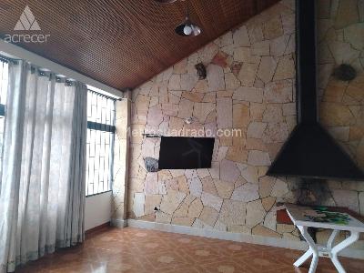 Casa de 5 alcobas en arriendo en San Nicolas, Bogotá, 495 m² · foto 11 de 17