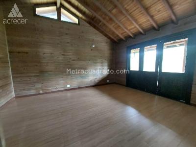 Casa de 4 alcobas en arriendo en El Escobero, Envigado · foto 13 de 20
