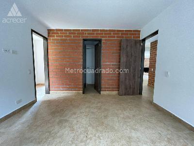 Casa de 3 alcobas en arriendo en El Escobero, Envigado, 270 m² · foto 15 de 20