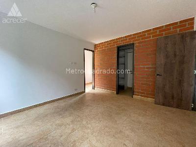 Casa de 3 alcobas en arriendo en El Escobero, Envigado, 270 m² · foto 16 de 20