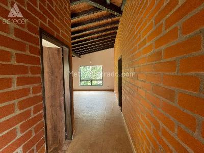 Casa de 3 alcobas en arriendo en El Escobero, Envigado, 270 m² · foto 19 de 20