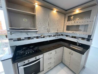 Apartamento de 3 alcobas en arriendo en Miravalle, Medellín, 140 m² · foto 2 de 20