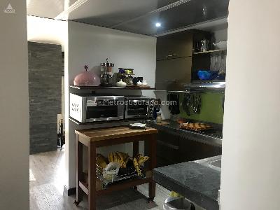 Apartamento de 2 alcobas en venta en Santa Ana Occidental, Bogotá, 104 m² · foto 5 de 18