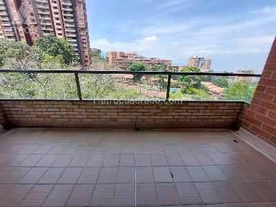 Apartamento de 3 alcobas en arriendo en San Lucas, Medellín, 167 m² · foto 6 de 20