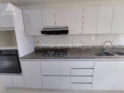 Apartamento de 3 alcobas en arriendo en San Lucas, Medellín, 167 m² · foto 10 de 20