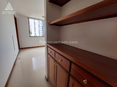Apartamento de 3 alcobas en arriendo en San Lucas, Medellín, 167 m² · foto 19 de 20