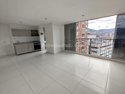 Apartamento de 3 alcobas en arriendo en Mayorca, Envigado, 74 m² · foto 3 de 20