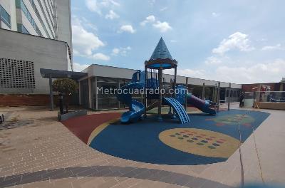 Apartamento de 3 alcobas en arriendo en Mayorca, Envigado, 74 m² · foto 18 de 20