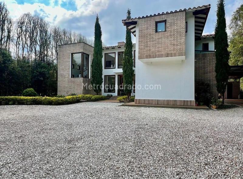 5BR House in El Retiro (2500 m²) - 4