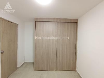 Apartamento de 1 alcoba en arriendo en La Castellana, Medellín, 44 m² · foto 9 de 13