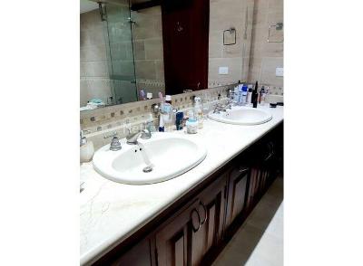 Casa de 4 alcobas en venta en Bosques De Pinos, Bogotá, 283 m² · foto 10 de 16
