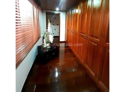 Casa de 4 alcobas en venta en Bosques De Pinos, Bogotá, 283 m² · foto 15 de 16