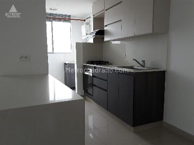 Apartamento en arriendo en El Esmeraldal, Envigado · foto 3 de 14