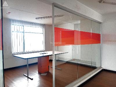 Casa de 5 alcobas en venta en Quinta Paredes, Bogotá, 502 m² · foto 8 de 20