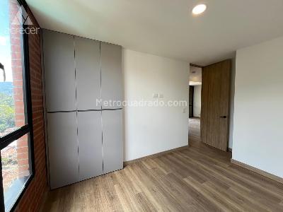 Apartamento de 2 alcobas en arriendo en Sabaneta, Sabaneta, 67 m² · foto 14 de 15
