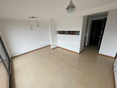 Apartamento de 2 alcobas en arriendo en Loma De Los Bernal, Medellín, 51 m² · foto 4 de 16