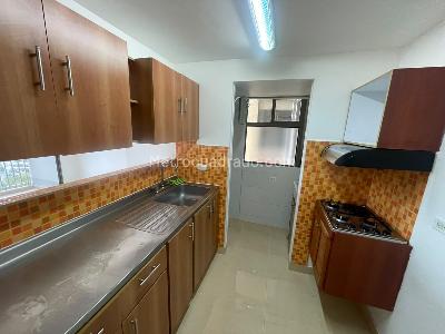 Apartamento de 2 alcobas en arriendo en Loma De Los Bernal, Medellín, 51 m² · foto 5 de 16
