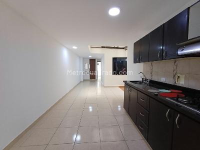 Apartamento de 3 alcobas en arriendo en Mesa, Envigado, 96 m² · foto 8 de 19