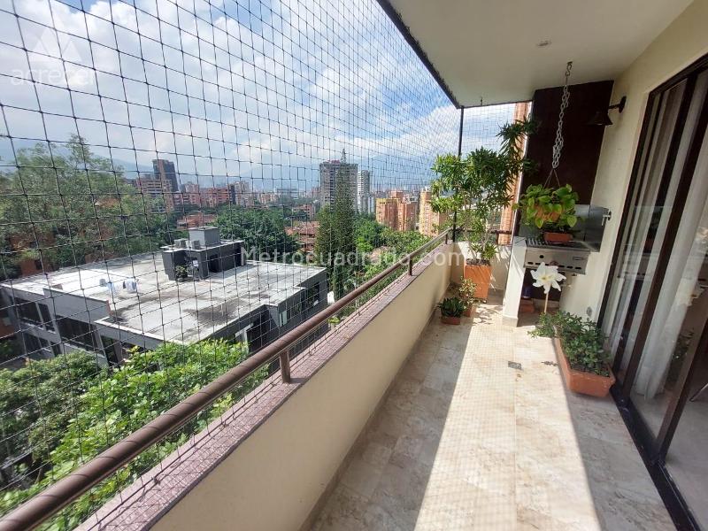 Apartamento Amplio de 3 Alcobas con Balcón en La Frontera M - 8