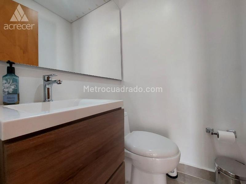 Apartamento Amplio de 3 Alcobas con Balcón en La Frontera M - 9