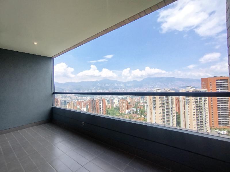 Apartamento de 2 Alcobas en Los González, El Poblado - 6