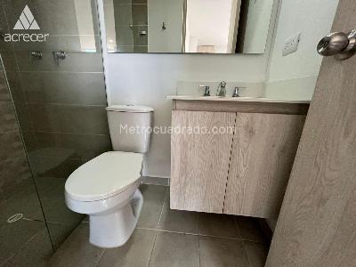Apartamento de 3 alcobas en arriendo en Sabaneta, Sabaneta, 85 m² · foto 9 de 20