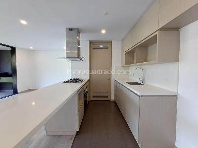 Apartamento de 2 alcobas en arriendo en Las Palmas M, Medellín, 102 m² · foto 5 de 20