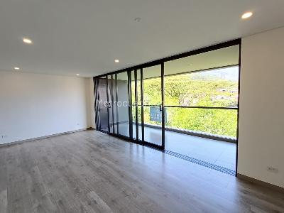 Apartamento de 2 alcobas en arriendo en Las Palmas M, Medellín, 102 m² · foto 9 de 20