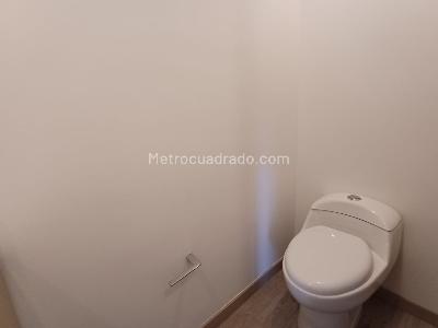 Apartamento de 2 alcobas en arriendo en Las Palmas M, Medellín, 102 m² · foto 11 de 20