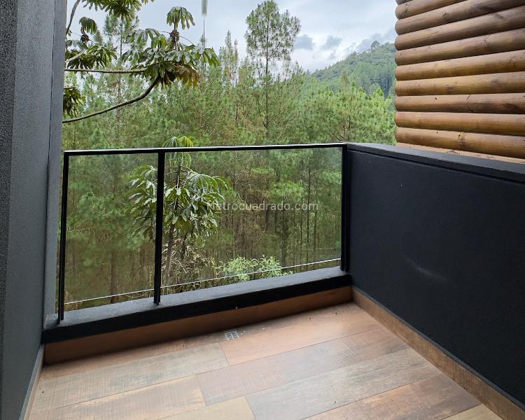 2BR Apartment in El Retiro (85 m²) - 3