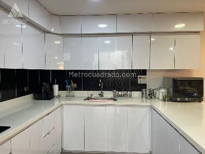 Casa de 5 alcobas en venta en Rionegro, Rionegro, 81 m² · foto 2 de 20