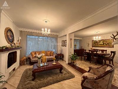 Casa de 3 alcobas en venta en Loma De Los Parras, Medellín, 218 m² · foto 5 de 20