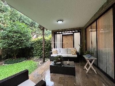 Casa de 3 alcobas en venta en Loma De Los Parras, Medellín, 218 m² · foto 15 de 20