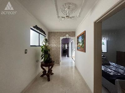 Casa de 5 alcobas en venta en Santa Fe, Medellín, 186 m² · foto 12 de 20