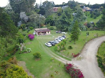 Casa de 3 alcobas en venta en Rionegro, Rionegro · foto 2 de 13