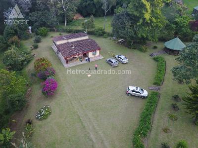 Casa de 3 alcobas en venta en Rionegro, Rionegro · foto 3 de 13