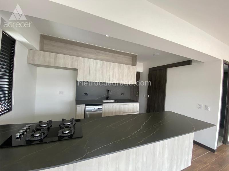 2BR Apartment in El Retiro (65 m²) - 2