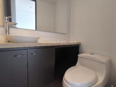 Apartamento de 2 alcobas en venta en Las Lomas, Medellín, 140 m² · foto 14 de 20