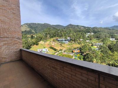 Apartamento de 2 alcobas en venta en Las Lomas, Medellín, 140 m² · foto 17 de 20